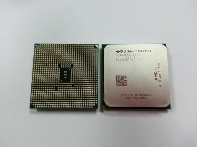 射频讯号,凭借感应电流所获取的能量发送出储存在芯片中的产品信息
